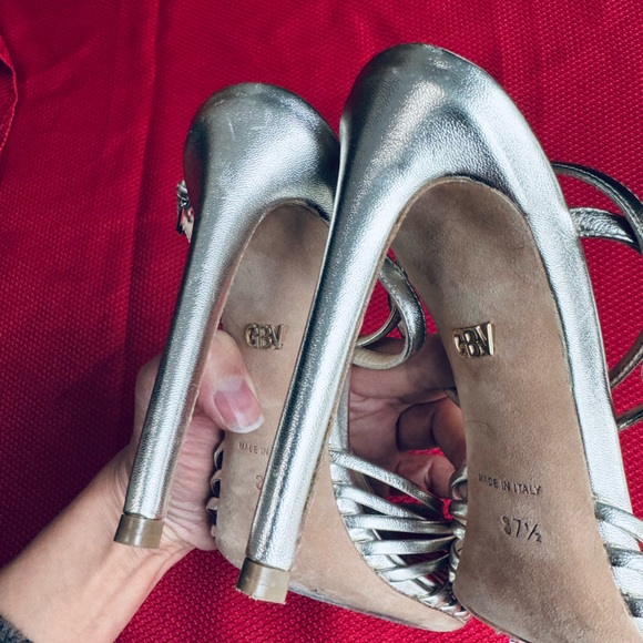 Giambattista Valli T-strap caged peep toe pale golden hint Sandal Eu 37.5 US 7.5 - Picture 10 of 17